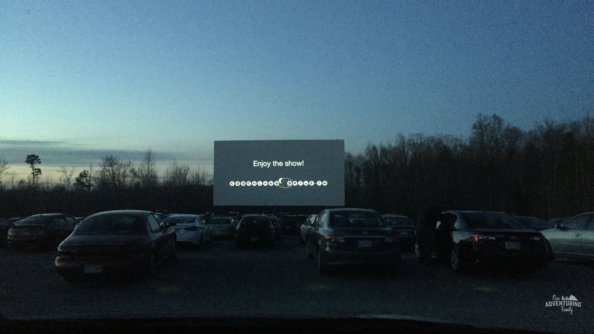 Have you ever been to a drive-in movie theater? They can be difficult to find, but they're so much fun! Read 8 reasons why we love drive-in theaters at ouradventuringfamily.com.
