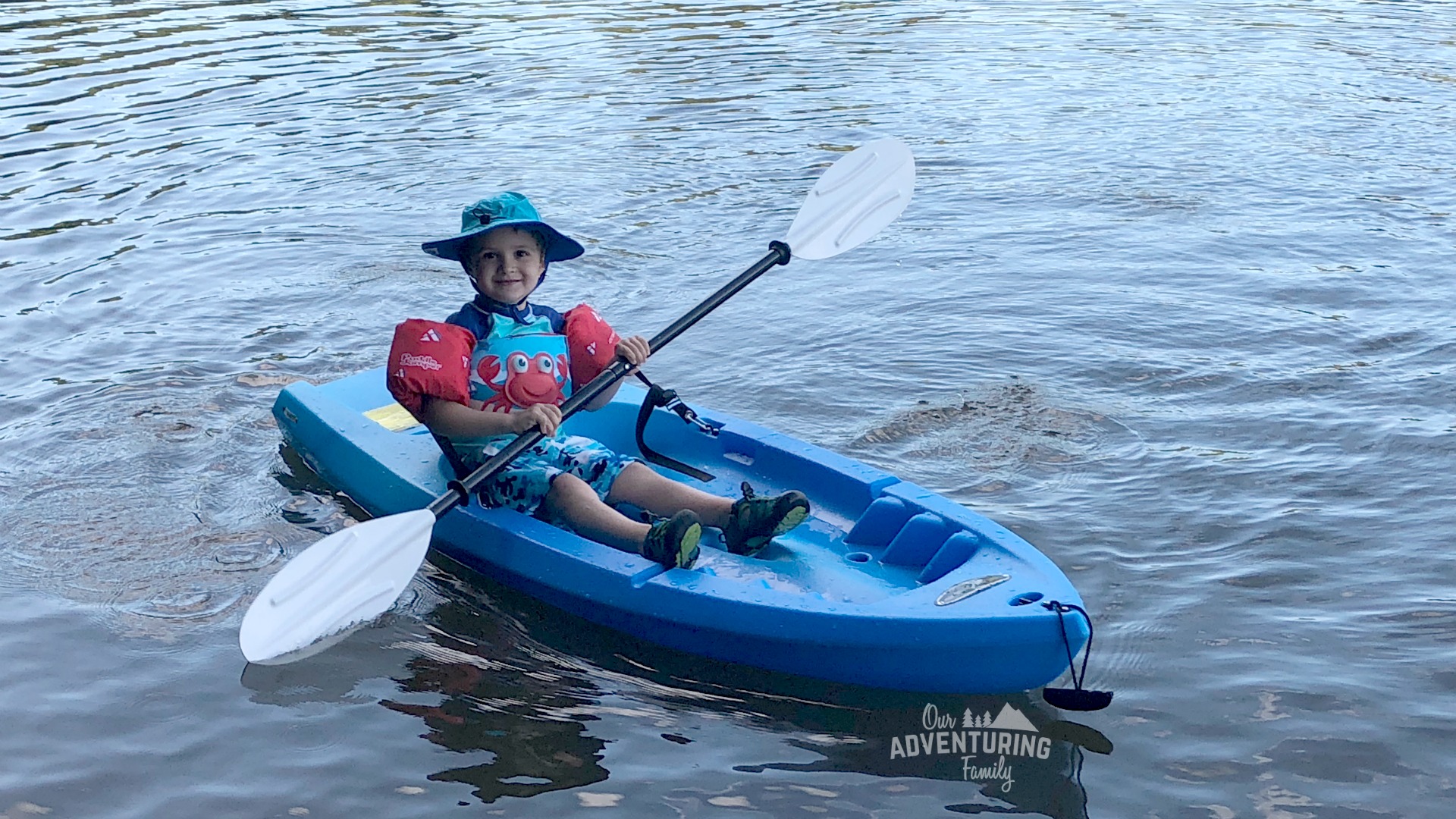 We've kayaked as a family a few times now and here's the gear we recommend for beginning kayakers who don't want to spend a lot, but still want to have fun! Find the list at ouradventuringfamily.com.